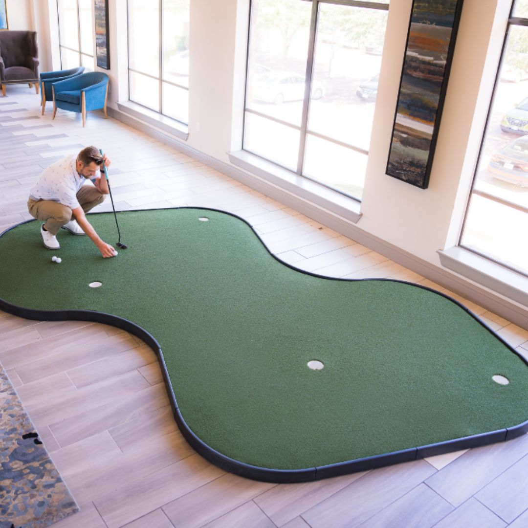 Double Break Putting Green